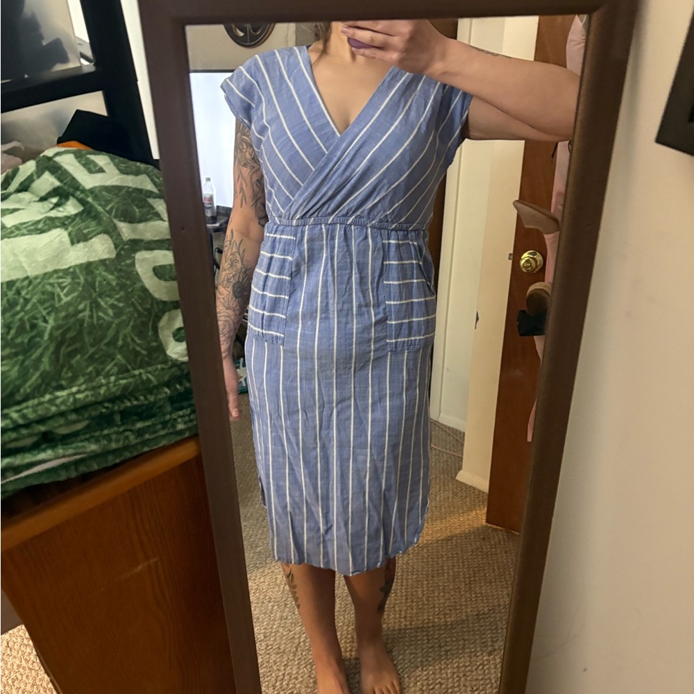 Universal Thread Blue Striped Dress Large